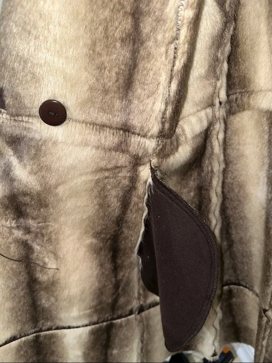 Ellen Tracy Faux Shearling Faux Fur Women’s Dark Brown Coat Size M - Picture 4 of 8